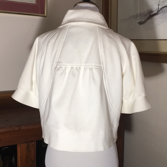 Essentials by ABS crop jacket. Size 6 - Picture 5 of 8